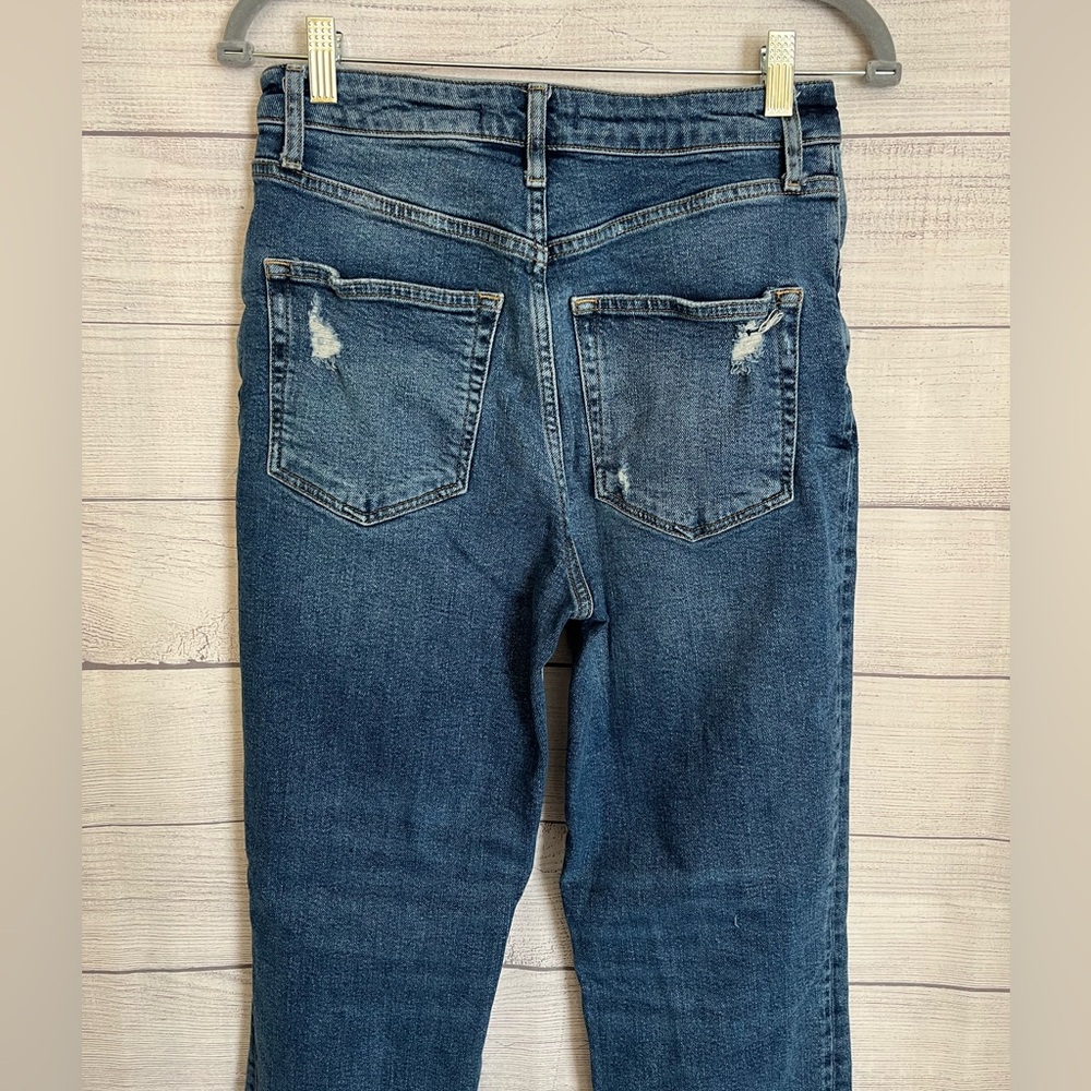We The Free | Women’s Ankle Cropped Jeans Distressed Style - Picture 4 of 7